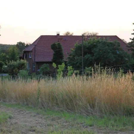 Mit Garten In Unmittelbarer Naehe Zum See, Ideal Zum Angeln Und Baden Apartmán *